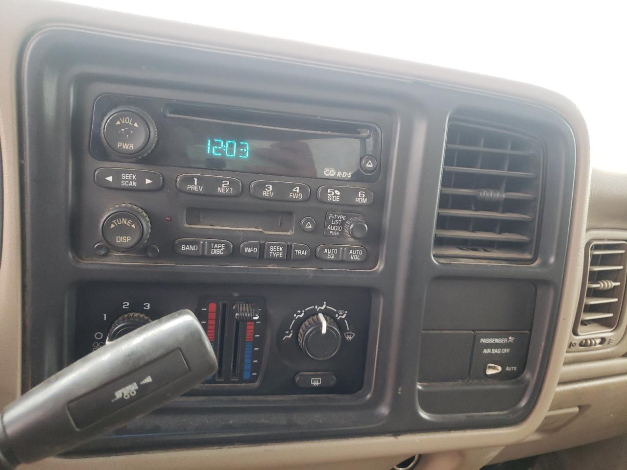 Photo 9 from auction – 2003 GMC NEW SIERRA with VIN 1GTEK19T93E304356