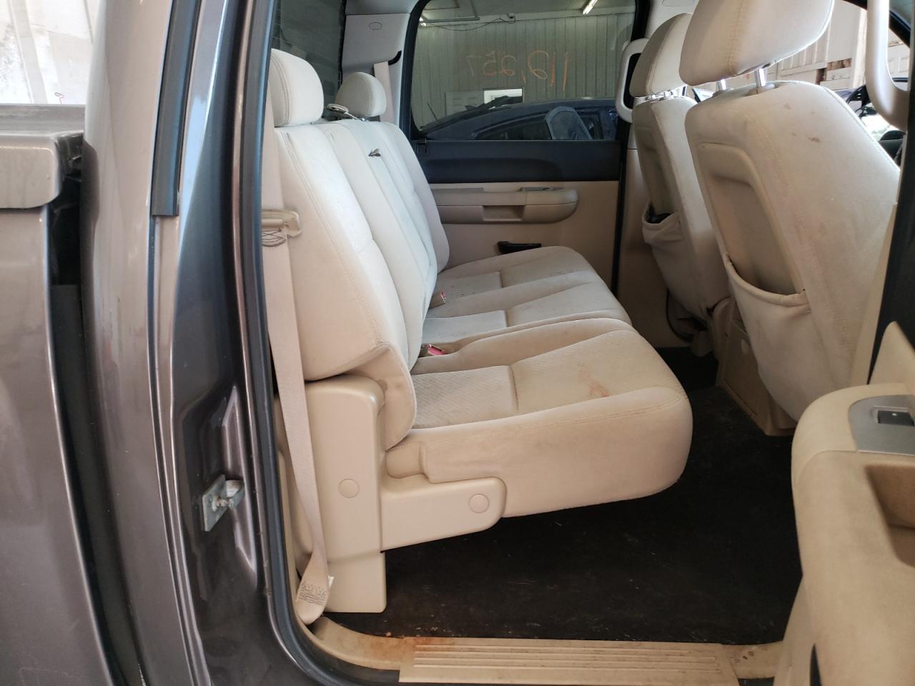 Photo 6 from auction – 2008 CHEVROLET SILVERADO with VIN 2GCFC13Y781252658