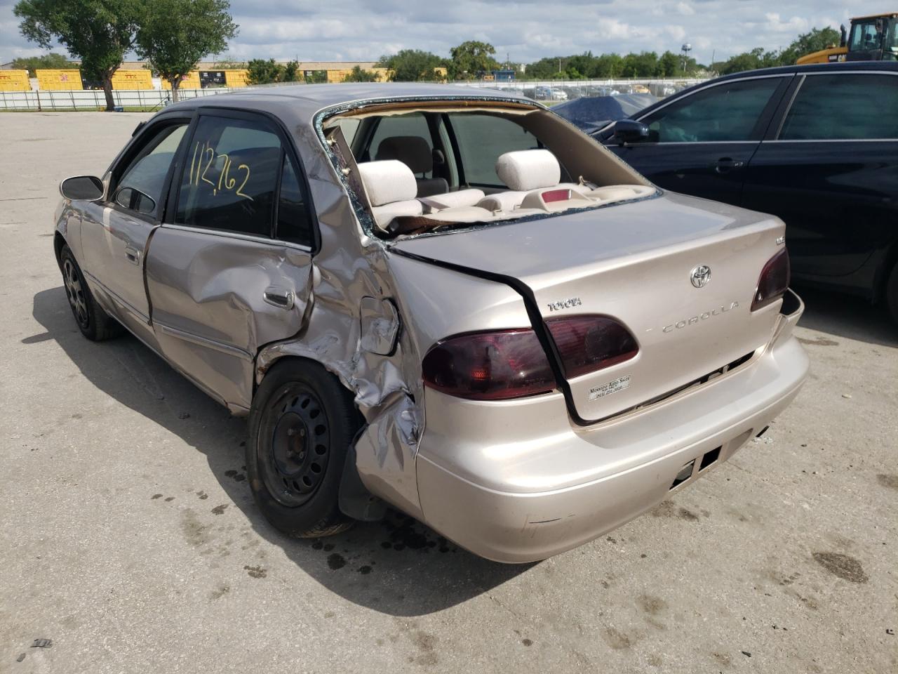 Photo 3 from auction – 2001 TOYOTA COROLLA CE with VIN 2T1BR12E41C481939