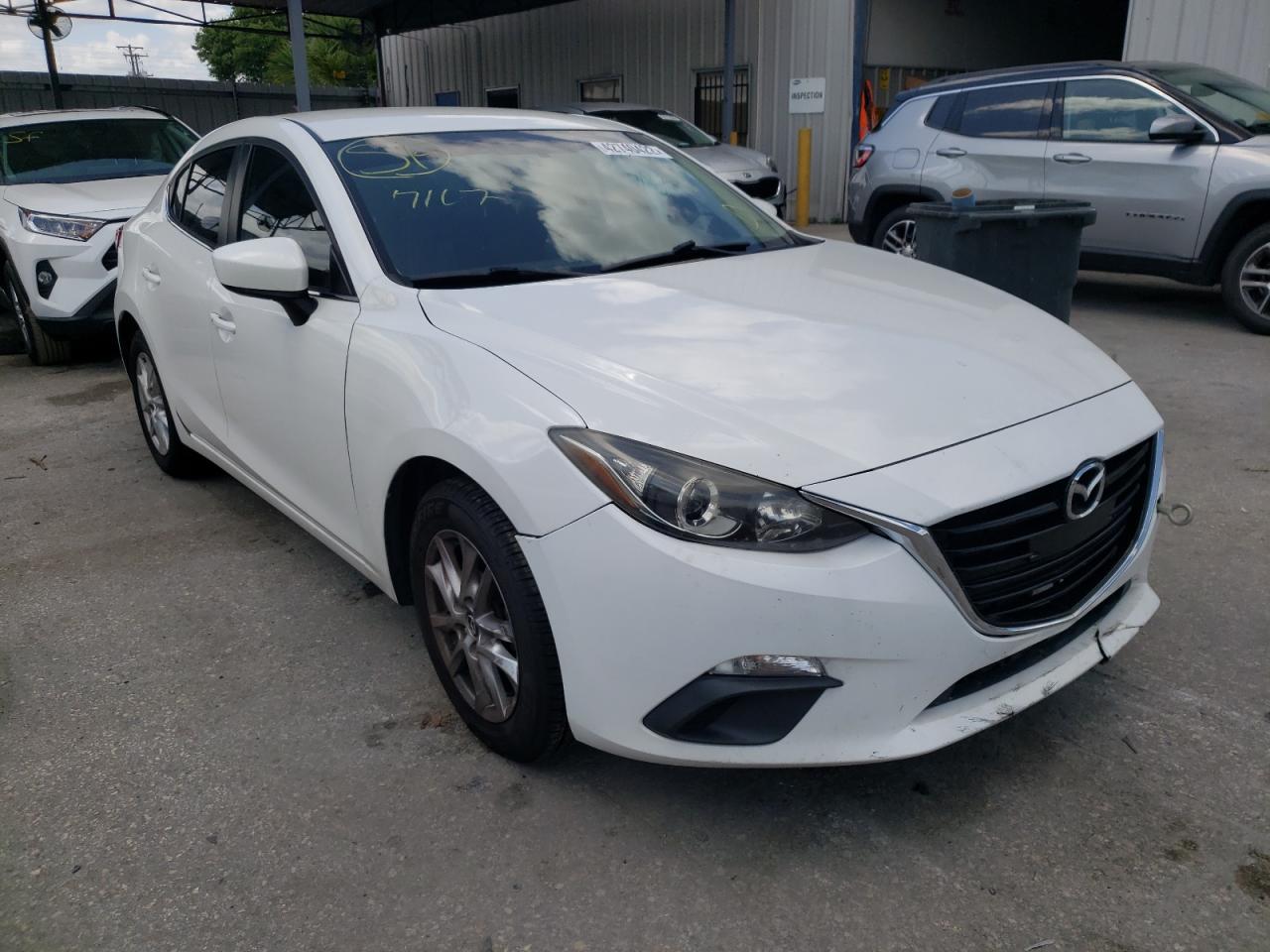 MAZDA 3 TOURING 2014 with VIN JM1BM1V77E1135146 - Photo from auction