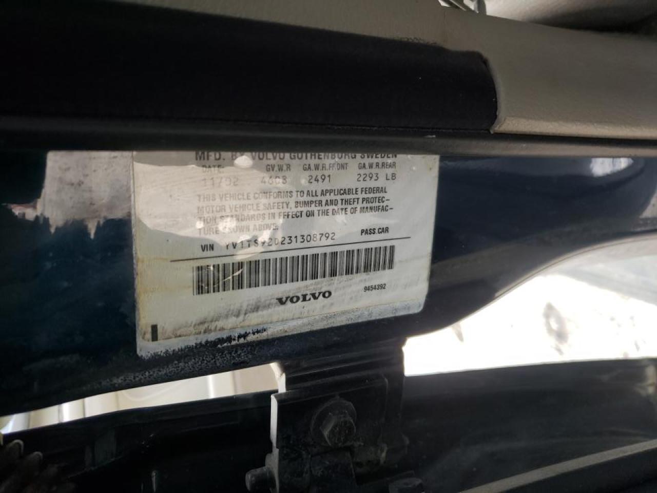 Photo 10 from auction – 2003 VOLVO S80 with VIN YV1TS92D231308792