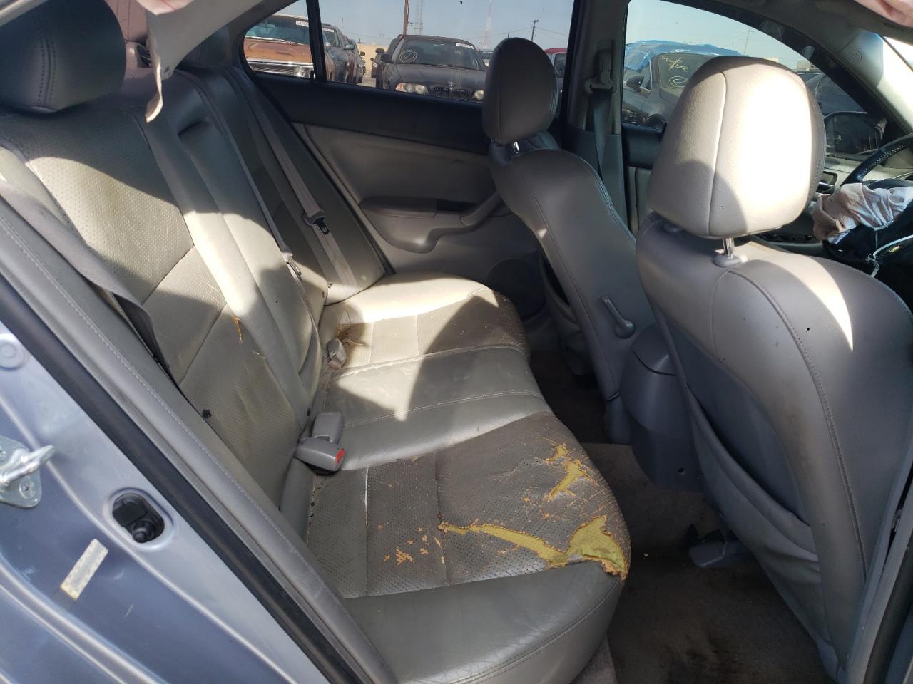 Photo 6 from auction – 2004 ACURA TSX with VIN JH4CL96884C045082
