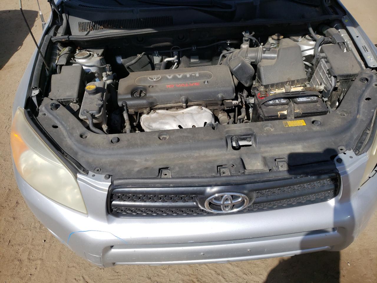 Photo 7 from auction – 2006 TOYOTA RAV4 with VIN JTMBD33V165032344