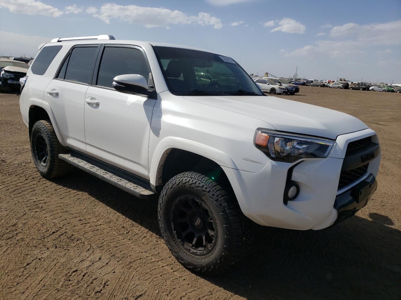 Photo 1 from auction – 2018 TOYOTA 4RUNNER SR with VIN JTEBU5JR4J5497237