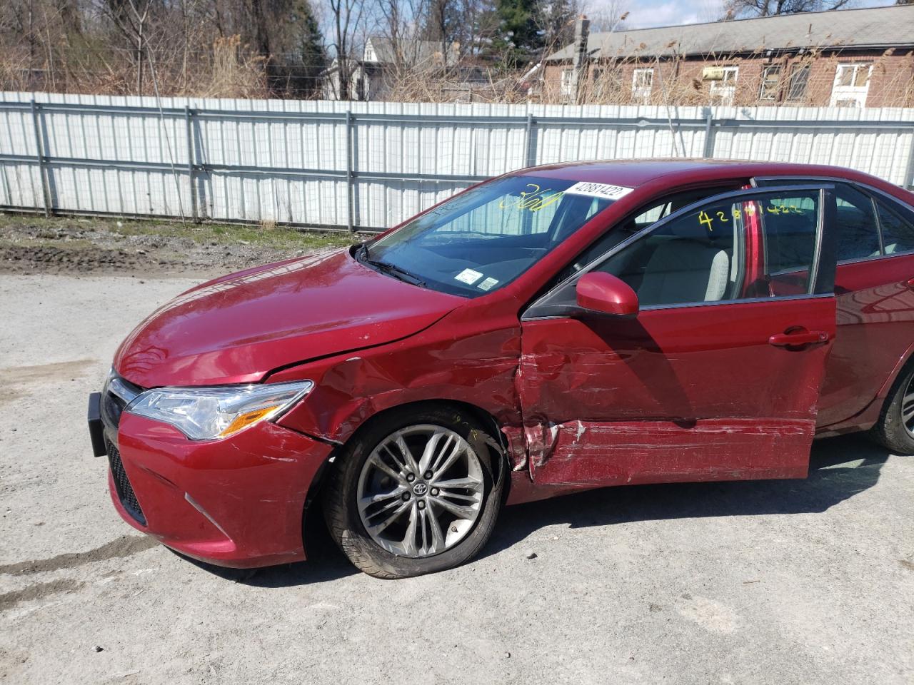 Photo 9 from auction – 2017 TOYOTA CAMRY LE with VIN 4T1BF1FK7HU734785