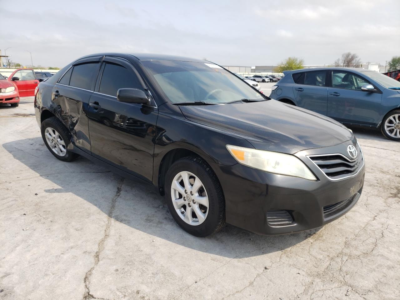 TOYOTA CAMRY BASE 2011 with VIN 4T1BF3EK6BU681128 - Photo from auction
