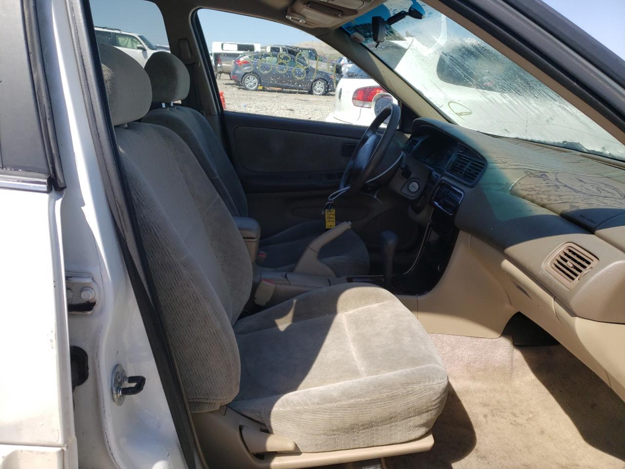 Photo 5 from auction – 2001 NISSAN ALTIMA XE with VIN 1N4DL01D51C199126