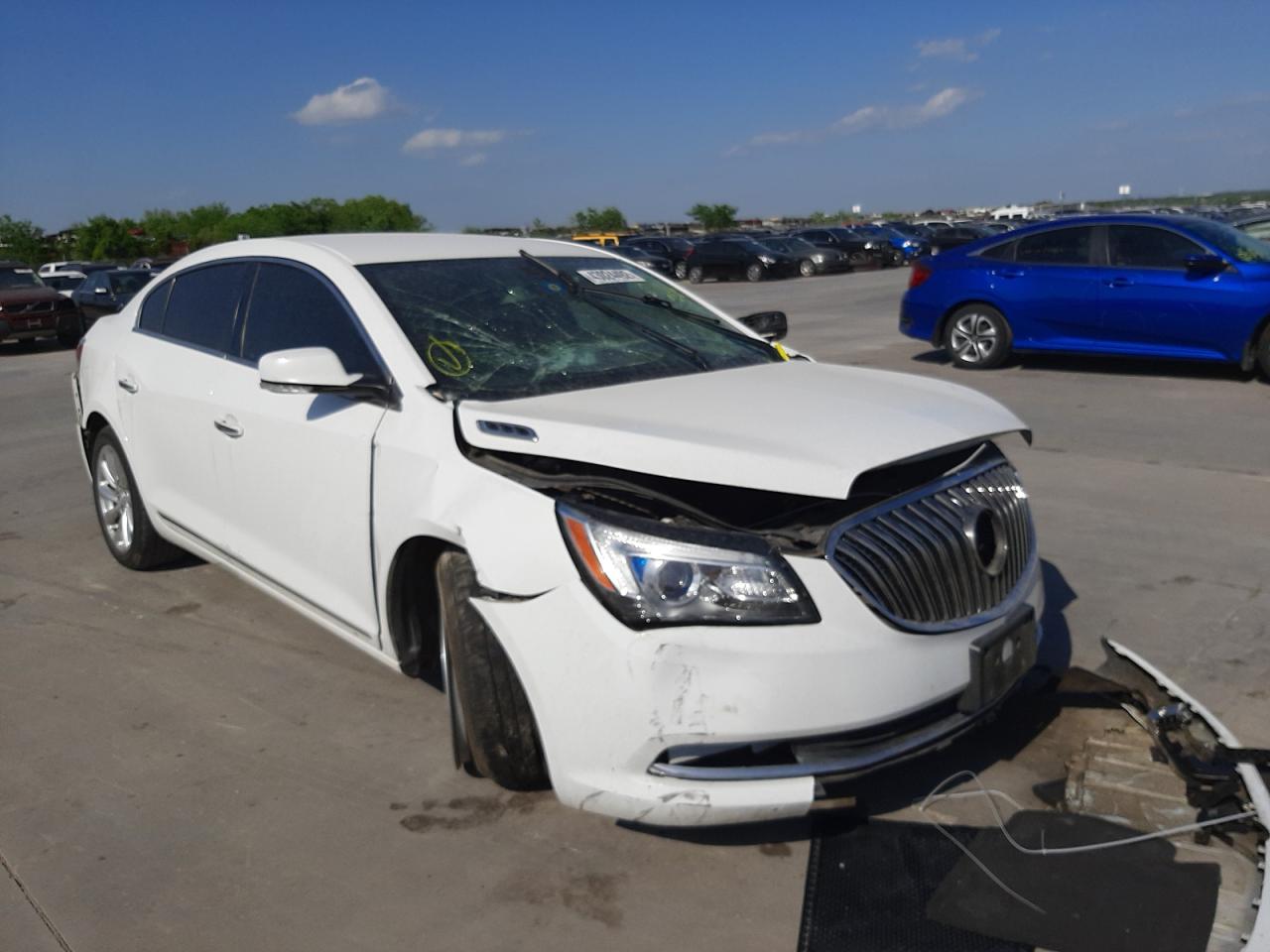 BUICK LACROSSE 2014 with VIN 1G4GB5G39EF213180 - Photo from auction