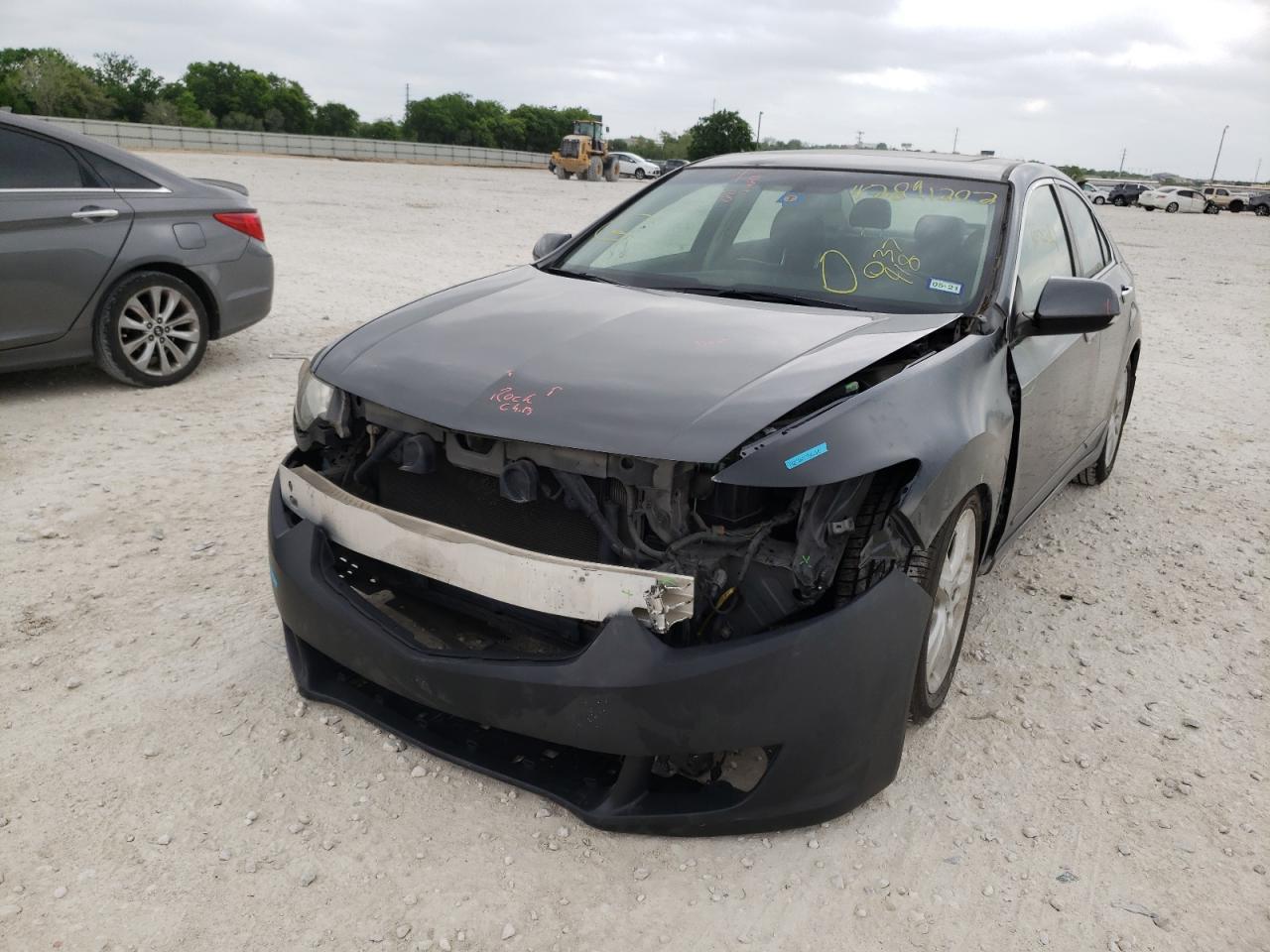Photo 9 from auction – 2010 ACURA TSX with VIN JH4CU2F68AC037918