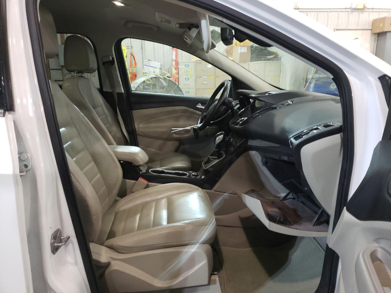 Photo 5 from auction – 2014 FORD ESCAPE TIT with VIN 1FMCU9J95EUB30161