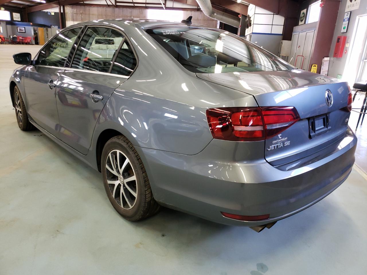 Photo 3 from auction – 2017 VOLKSWAGEN JETTA SE with VIN 3VWDB7AJ3HM286685
