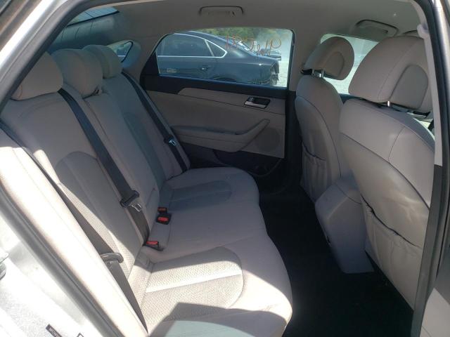 Photo 6 from auction – 2017 HYUNDAI SONATA SE with VIN 5NPE24AF6HH491005