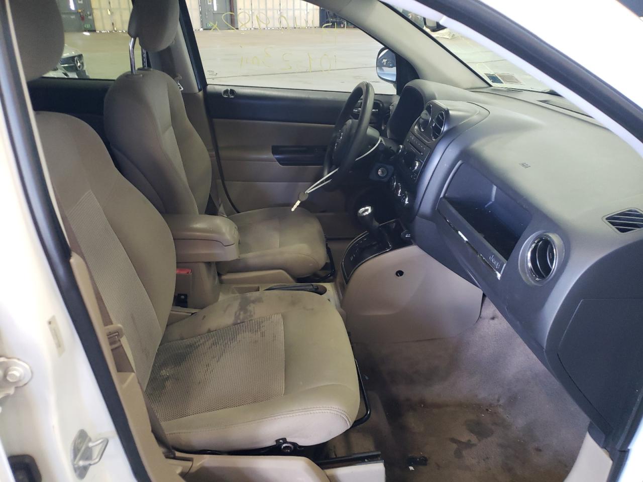 Photo 5 from auction – 2013 JEEP COMPASS SP with VIN 1C4NJCBAXDD205382