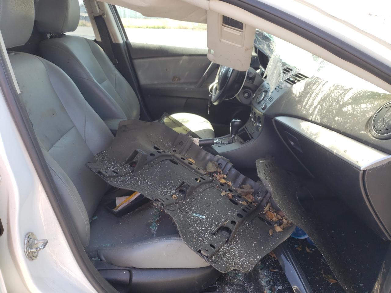 Photo 5 from auction – 2012 MAZDA 3 I with VIN JM1BL1L83C1595545