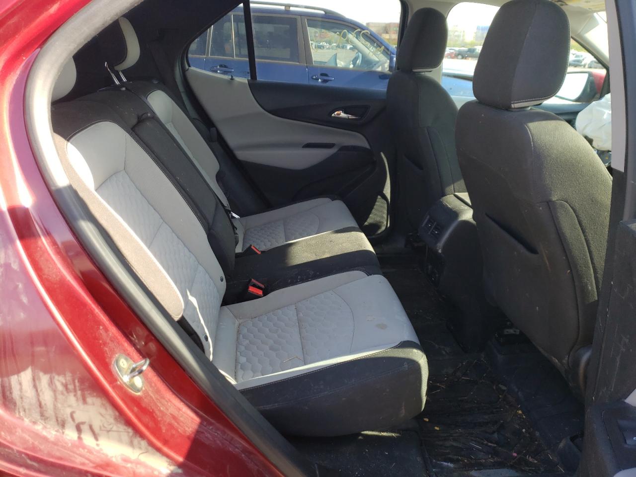 Photo 6 from auction – 2018 CHEVROLET EQUINOX LT with VIN 2GNAXJEV8J6249771