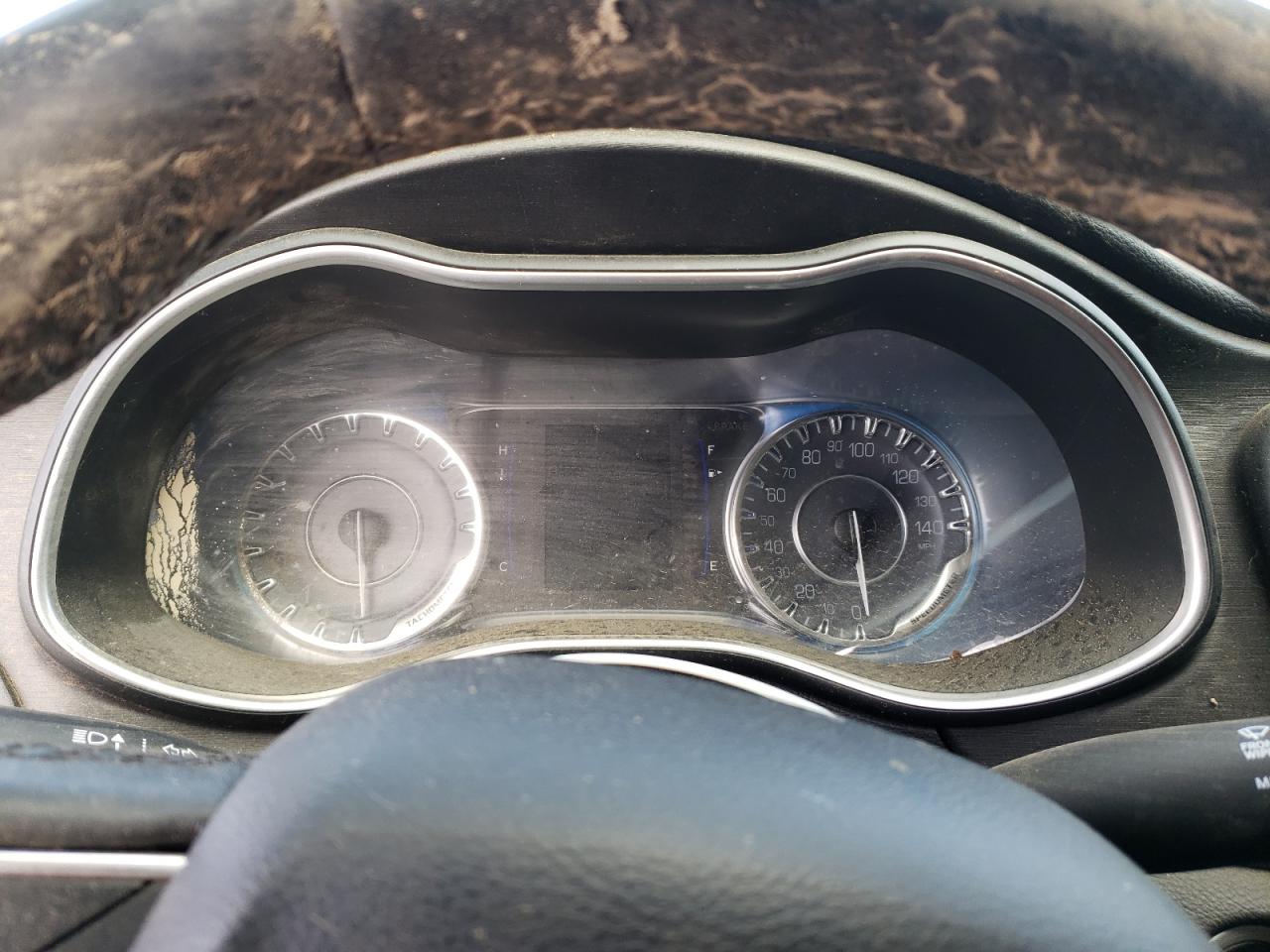 Photo 8 from auction – 2016 CHRYSLER 200 LIMITE with VIN 1C3CCCAB8GN179007