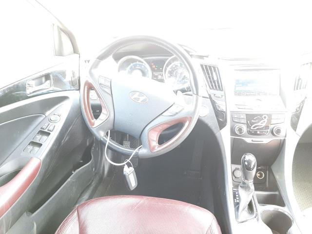 Photo 9 from auction – 2013 HYUNDAI SONATA SE with VIN 5NPEC4AB4DH570726