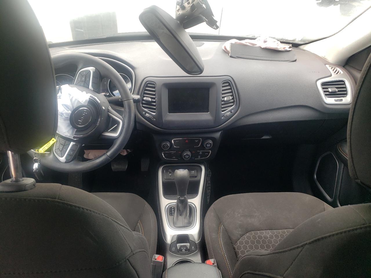 Photo 9 from auction – 2021 JEEP COMPASS SP with VIN 3C4NJCAB8MT526678