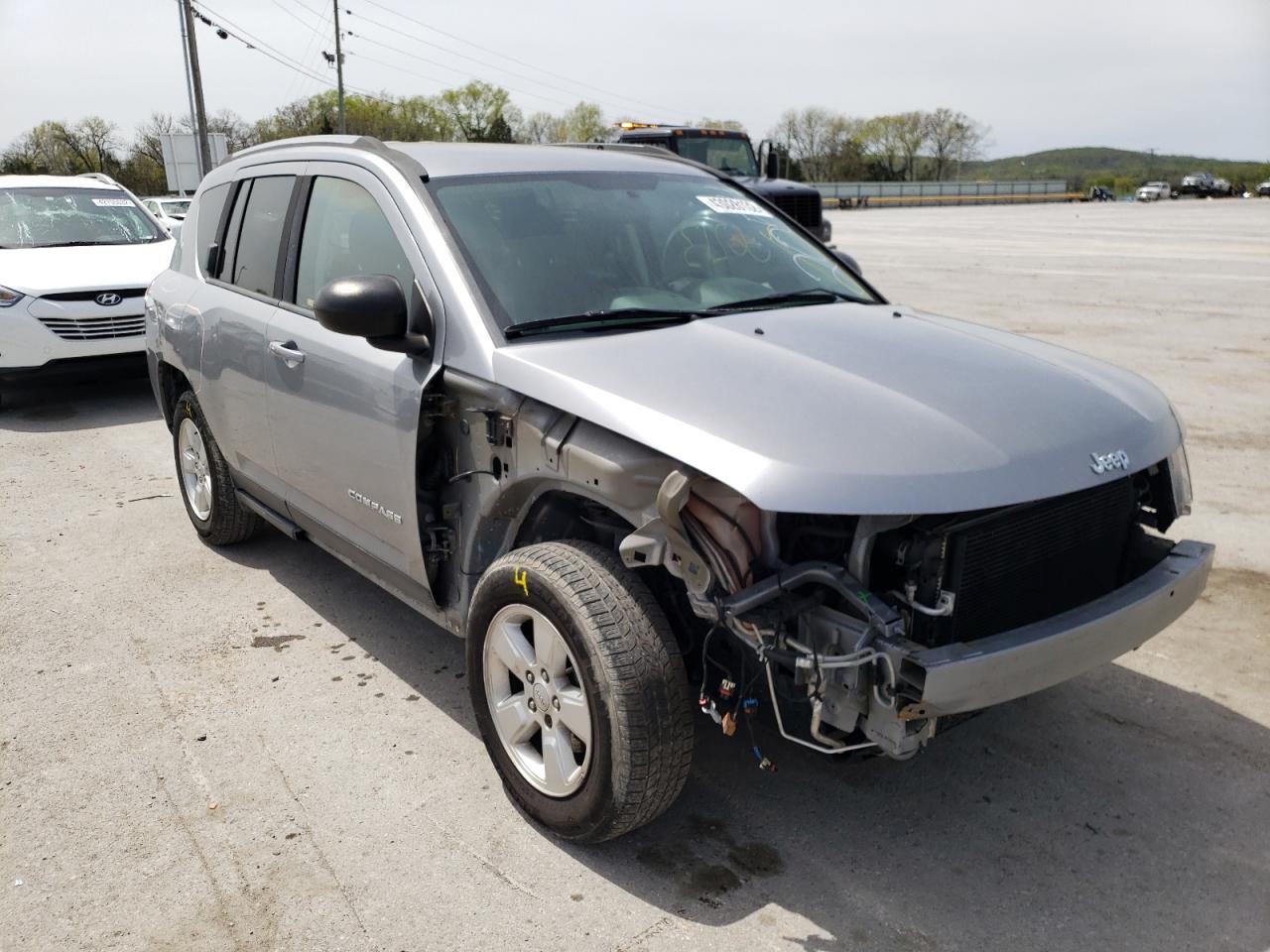 Foto 9 de la subasta – 2014 JEEP COMPASS SP con VIN 1C4NJCBA0ED882054