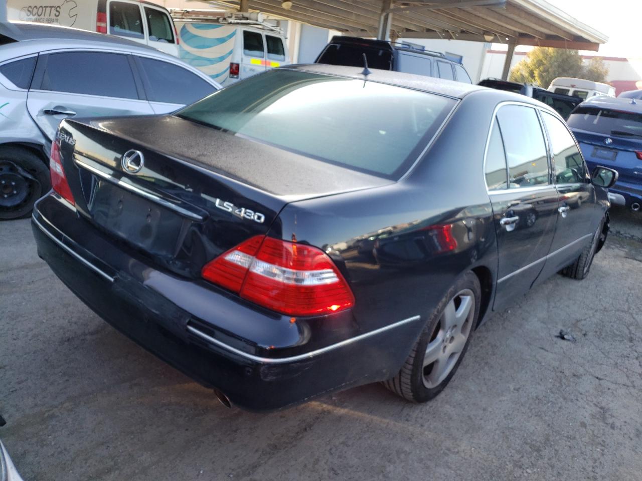 Photo 4 from auction – 2006 LEXUS LS 430 with VIN JTHBN36F665052945