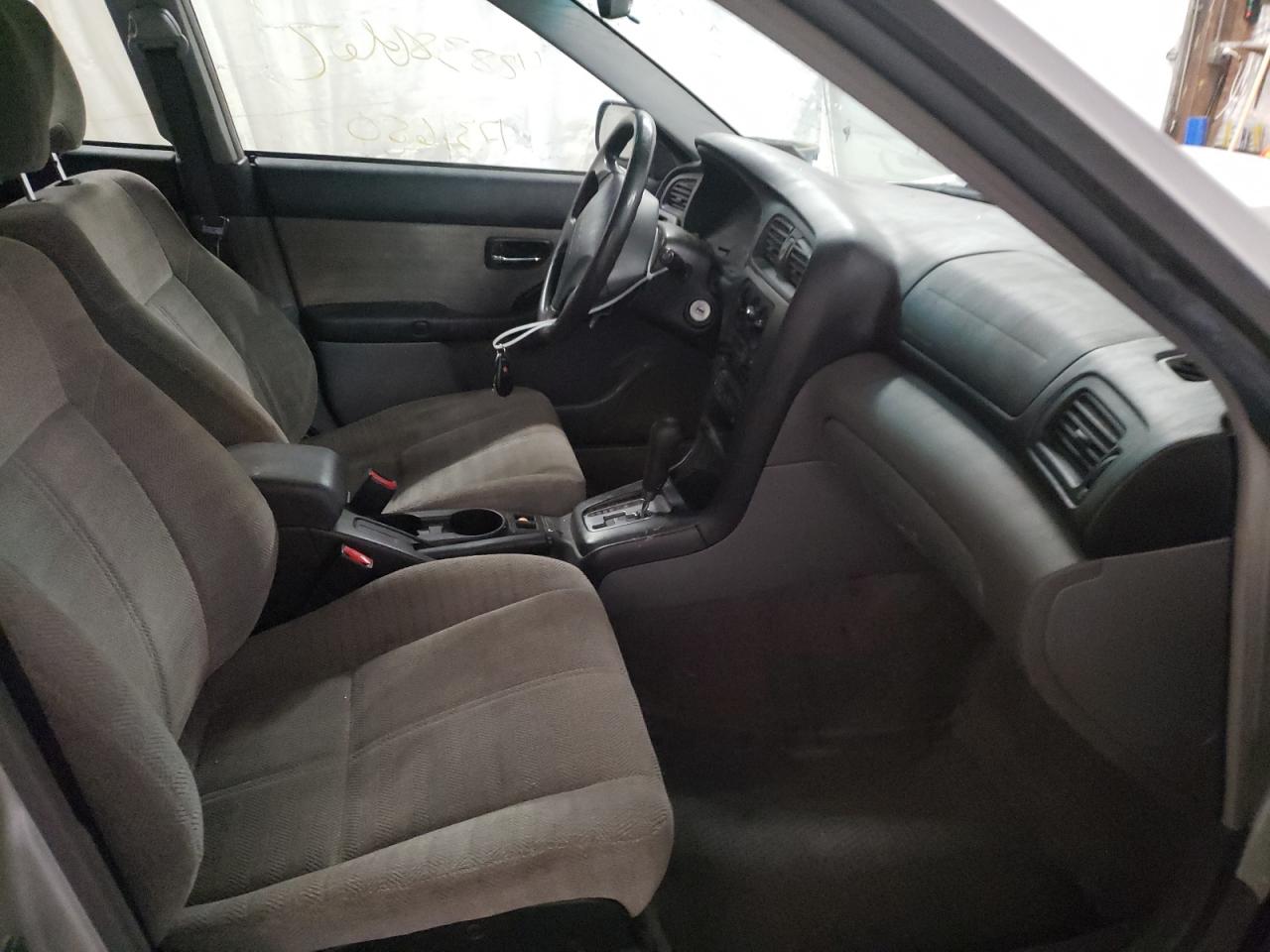 Photo 5 from auction – 2002 SUBARU LEGACY L with VIN 4S3BH635827302352