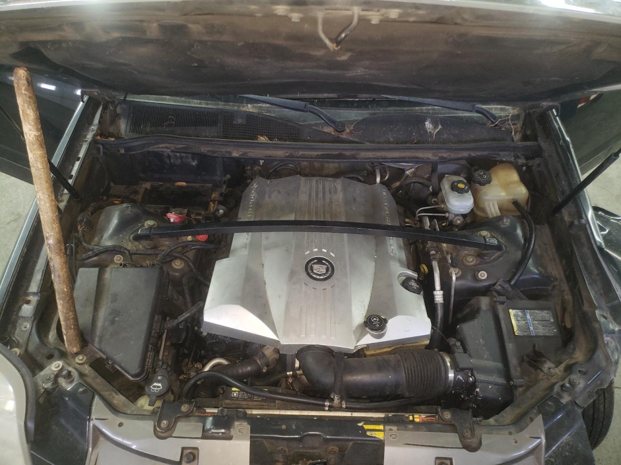 Photo 7 from auction – 2004 CADILLAC SRX with VIN 1GYEE63A740175487