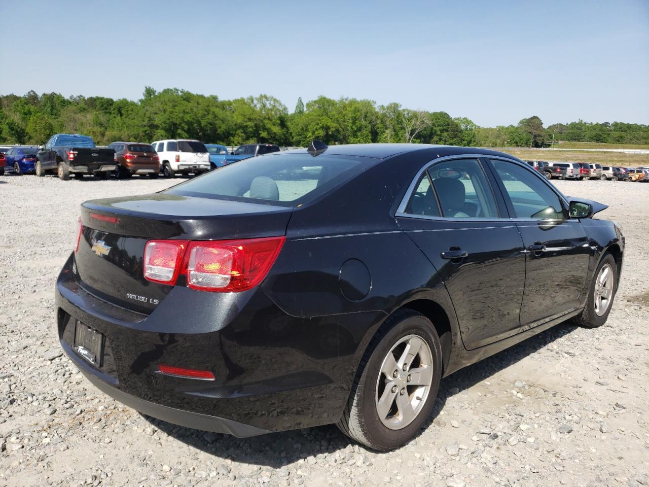 Photo 4 from auction – 2014 CHEVROLET MALIBU LS with VIN 1G11B5SL1EF136637