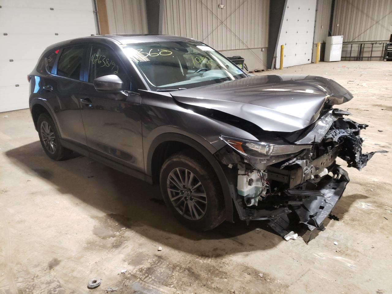 MAZDA CX-5 TOURI 2017 with VIN JM3KFBCLXH0100697 - Photo from auction