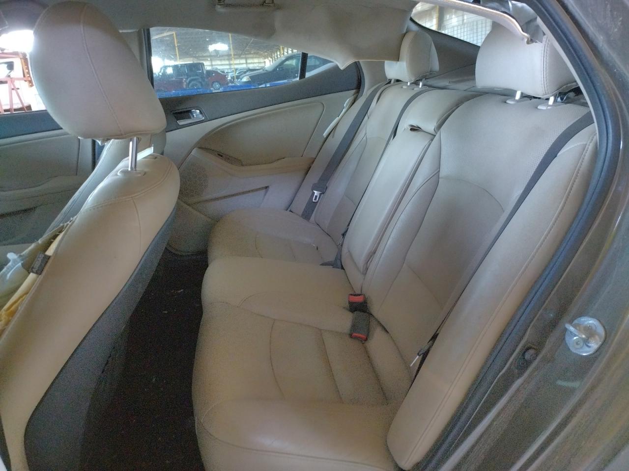 Photo 6 from auction – 2014 KIA OPTIMA EX with VIN 5XXGN4A7XEG284083