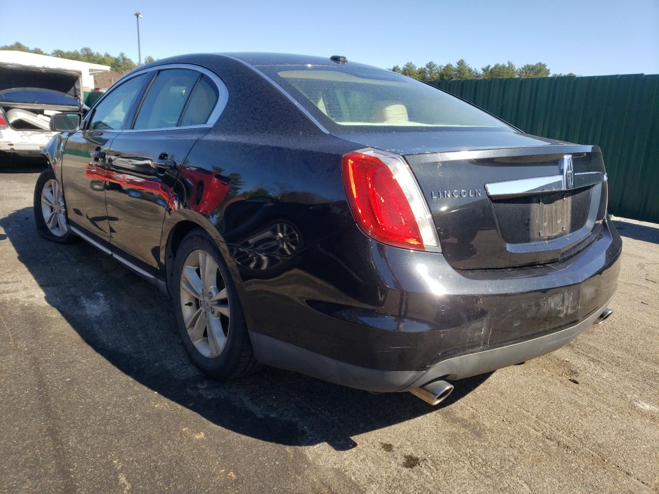 Photo 3 from auction – 2009 LINCOLN MKS with VIN 1LNHM93R49G609016