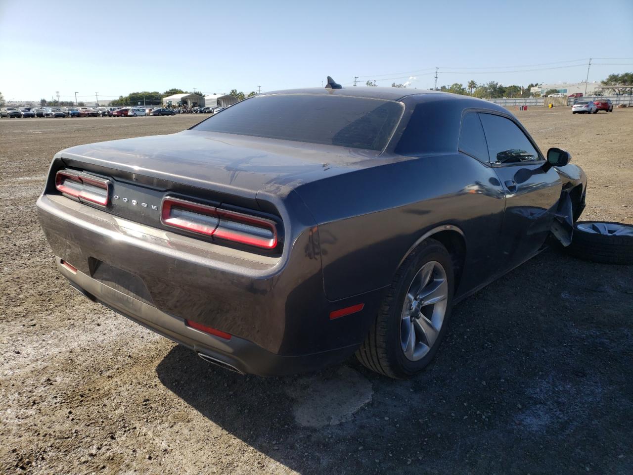 Photo 4 from auction – 2015 DODGE CHALLENGER with VIN 2C3CDZAGXFH831788