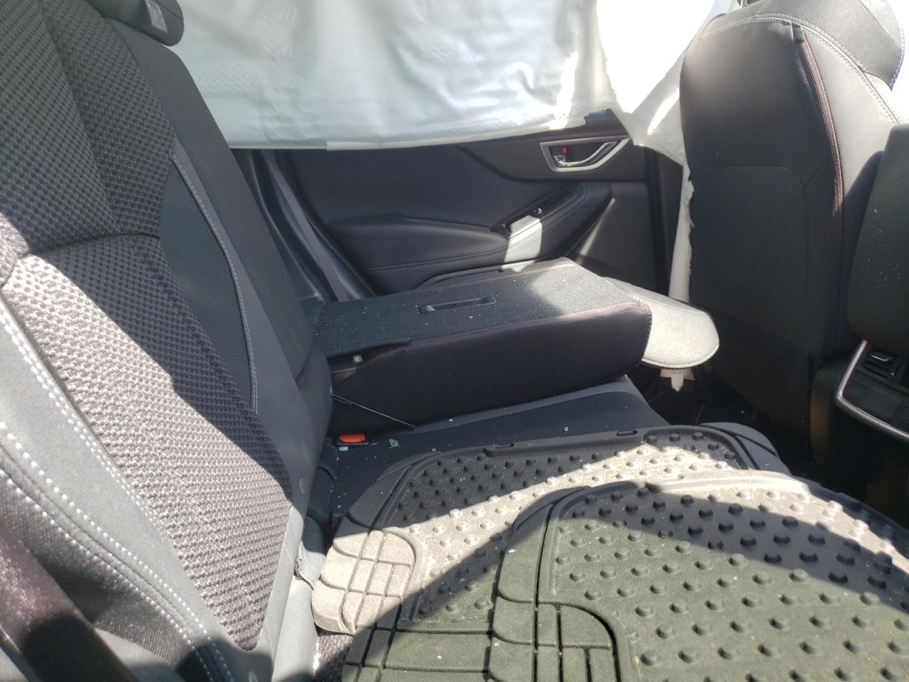 Photo 6 from auction – 2019 SUBARU FORESTER P with VIN JF2SKAEC5KH418829