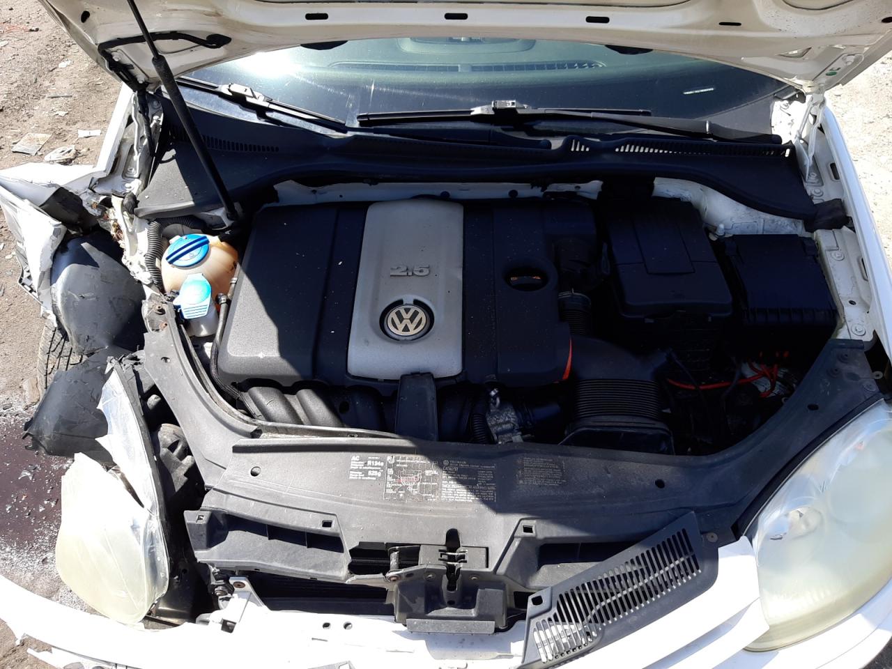 Photo 7 from auction – 2007 VOLKSWAGEN RABBIT with VIN WVWDR71K07W064949