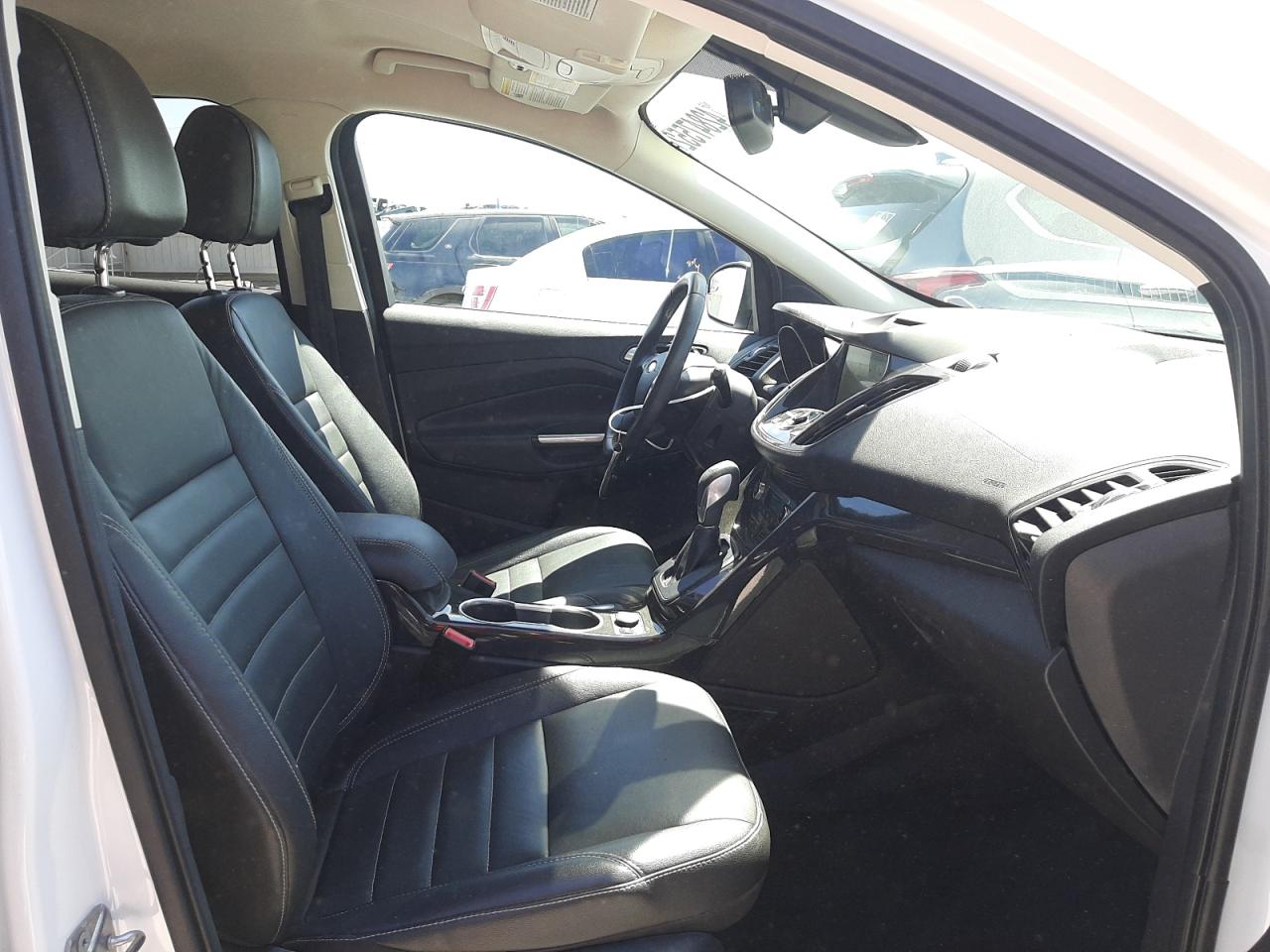 Photo 5 from auction – 2016 FORD ESCAPE TIT with VIN 1FMCU0J9XGUA99178