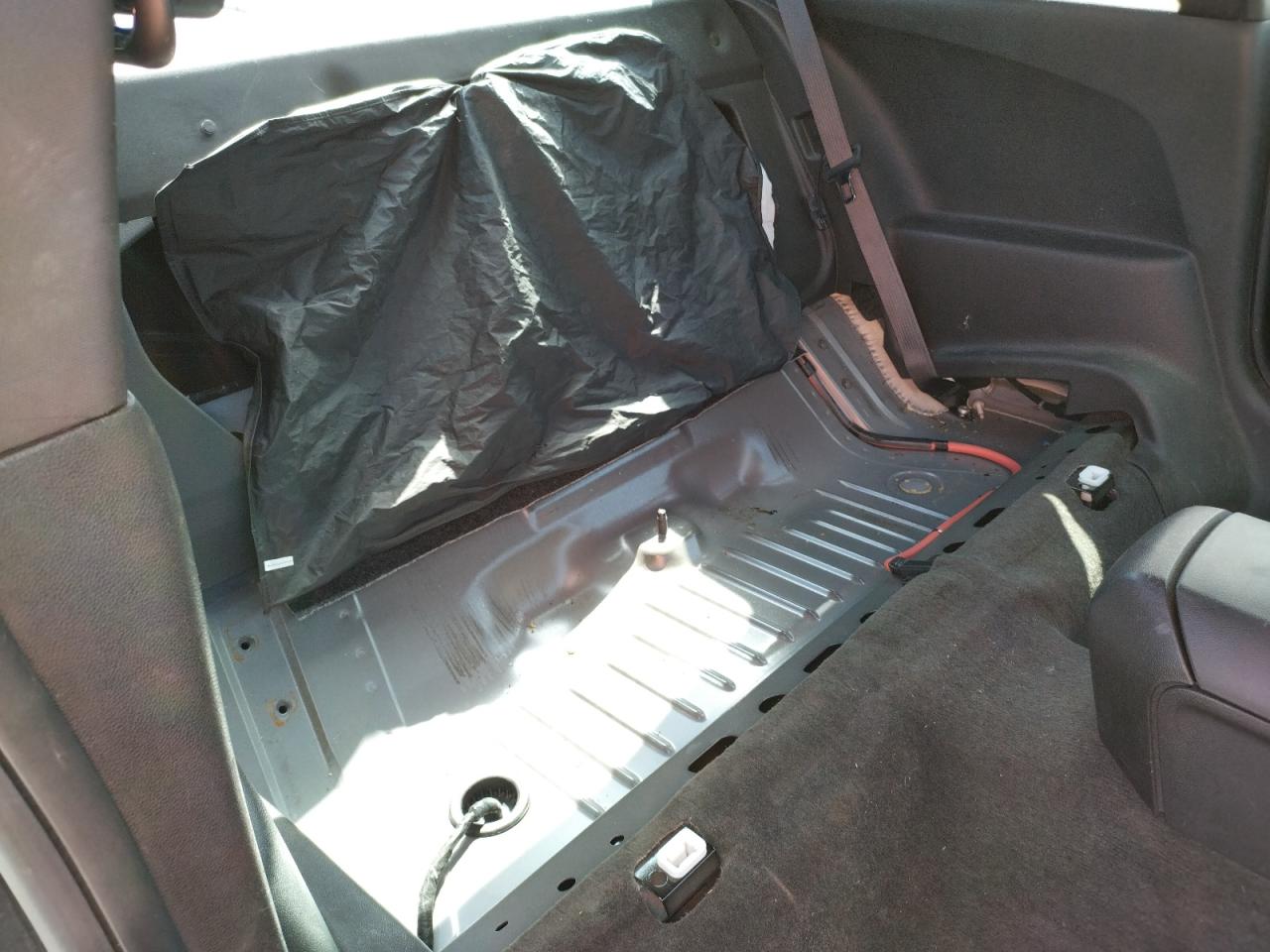 Photo 6 from auction – 2011 CHEVROLET CAMARO SS with VIN 2G1FJ1EJ4B9143307