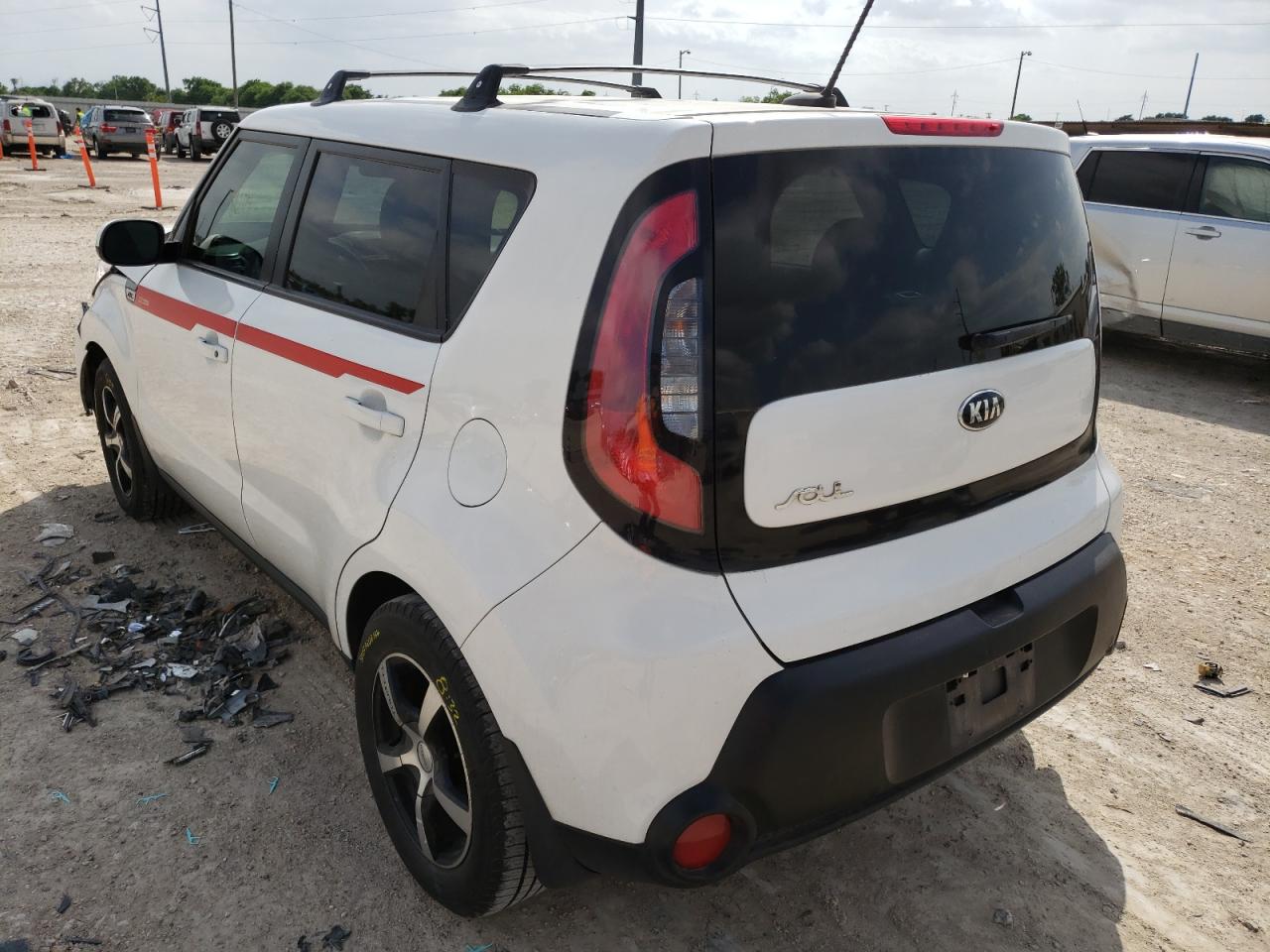 Photo 3 from auction – 2015 KIA SOUL with VIN KNDJN2A24F7161498