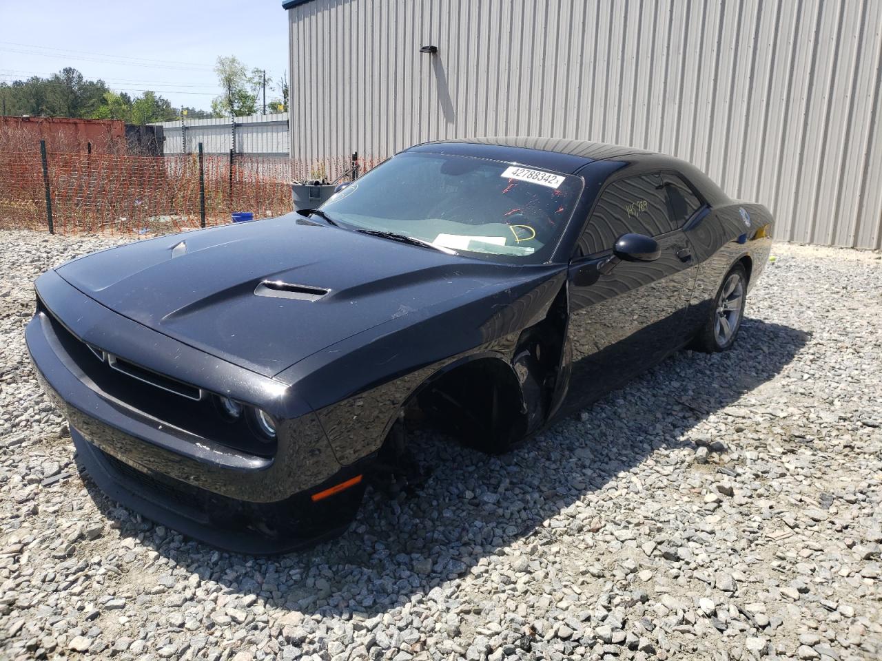 Photo 2 from auction – 2016 DODGE CHALLENGER with VIN 2C3CDZAG7GH232025