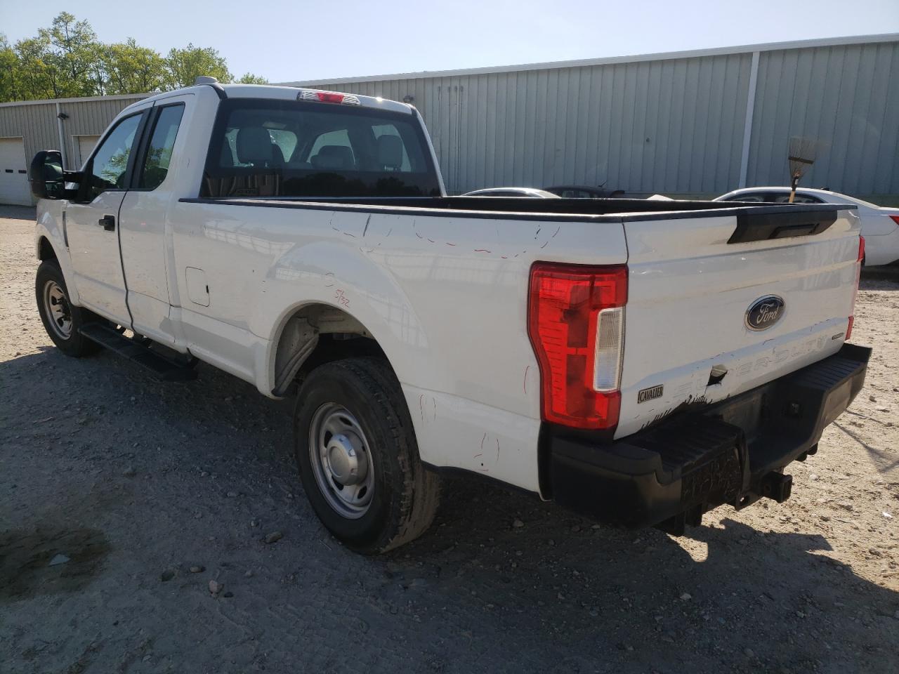 Photo 15 from auction – 2017 FORD F250 SUPER with VIN 1FT7X2A69HEE54397