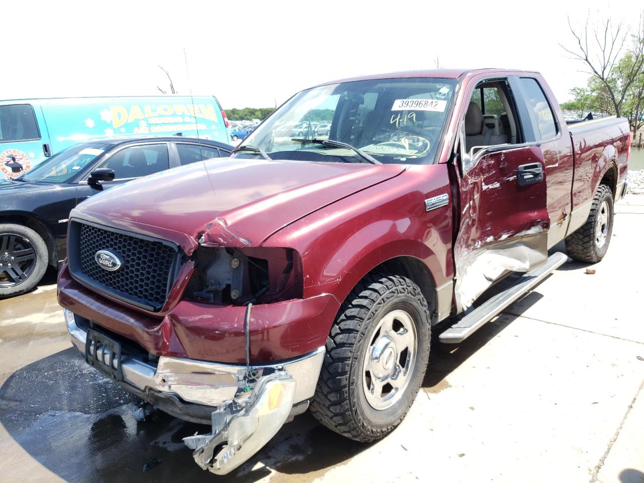 Photo 2 from auction – 2005 FORD F150 with VIN 1FTRX12W05NA19085