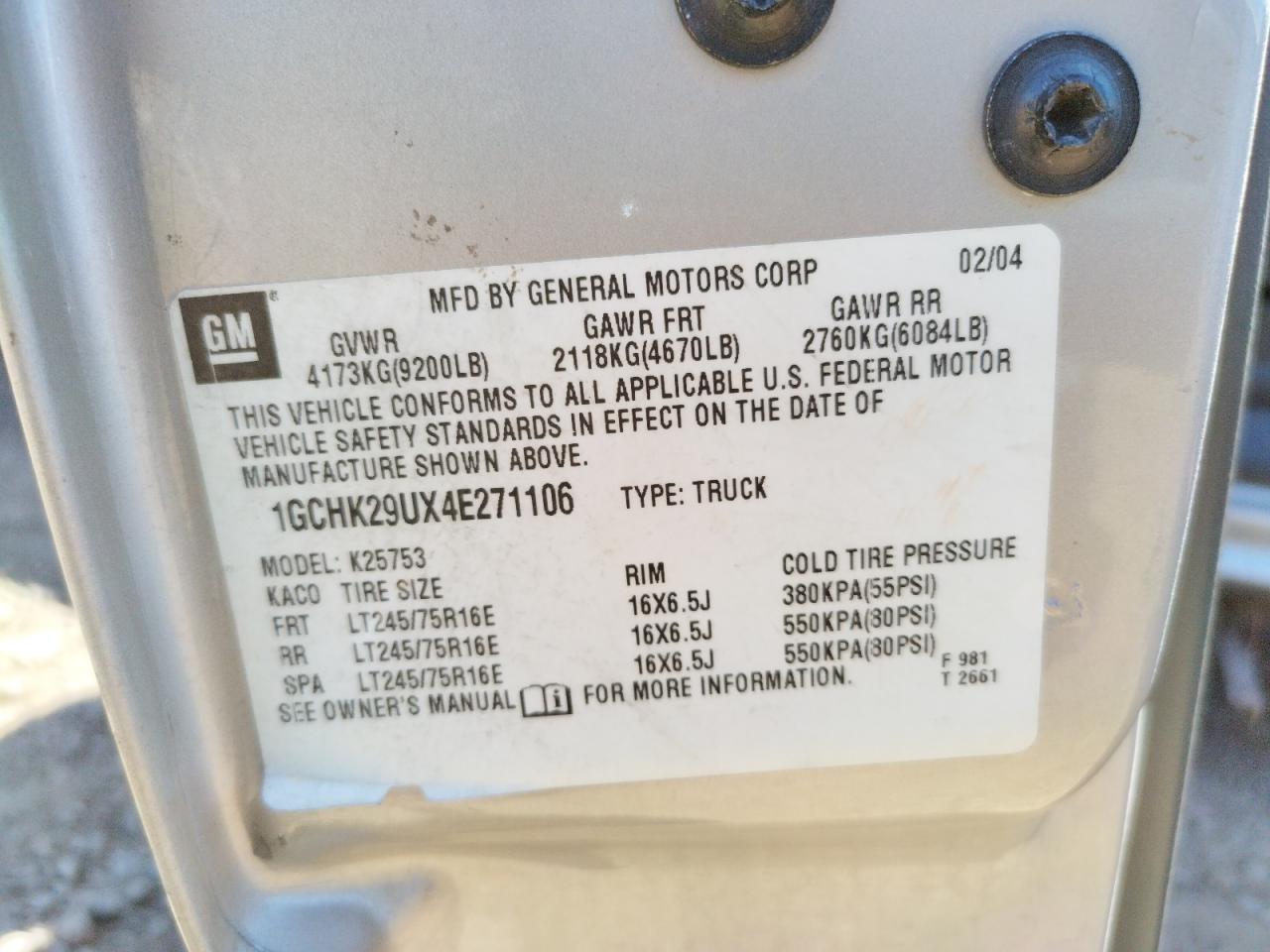 Photo 10 from auction – 2004 CHEVROLET SILVERADO with VIN 1GCHK29UX4E271106