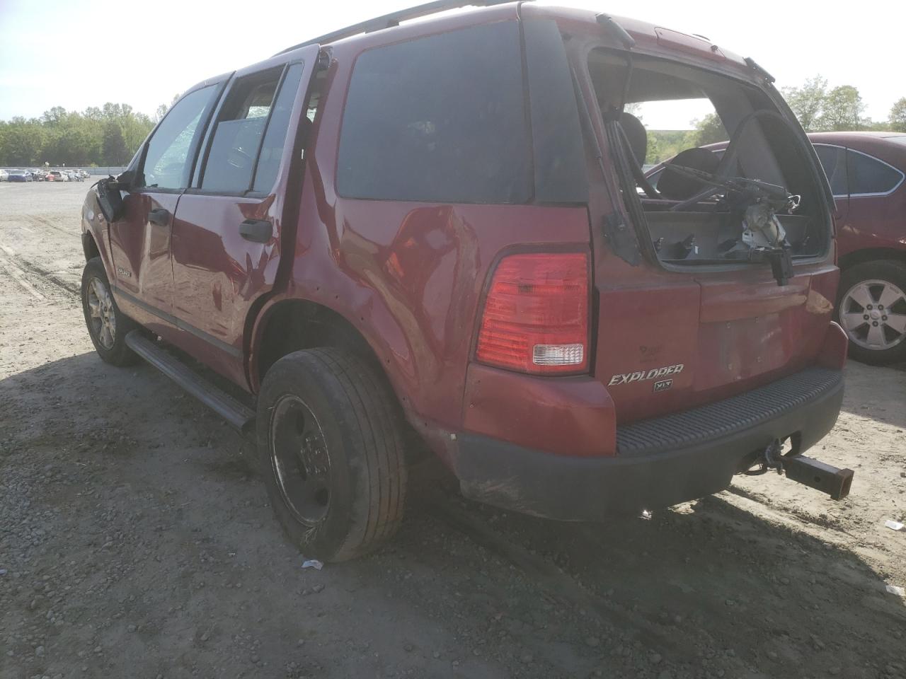 Photo 3 from auction – 2003 FORD EXPLORER X with VIN 1FMZU63K63UA69702