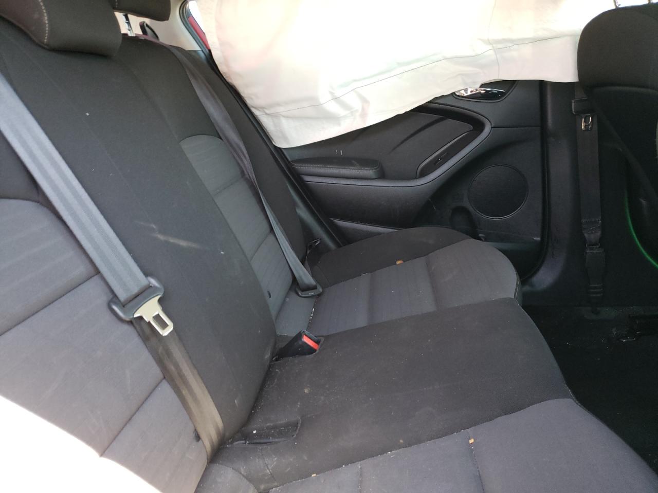 Photo 6 from auction – 2017 KIA FORTE LX with VIN 3KPFL4A73HE106532