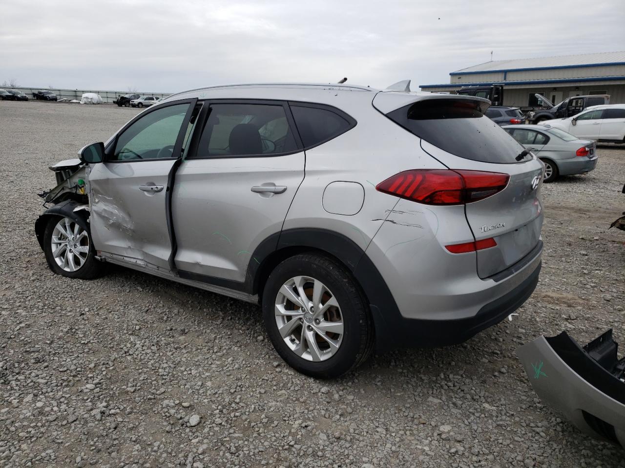 Photo 3 from auction – 2020 HYUNDAI TUCSON LIM with VIN KM8J3CA47LU121860