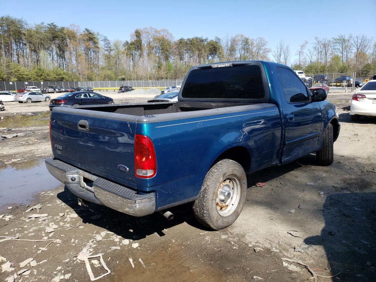 Photo 4 from auction – 2001 FORD F150 with VIN 2FTZF17241CA94221