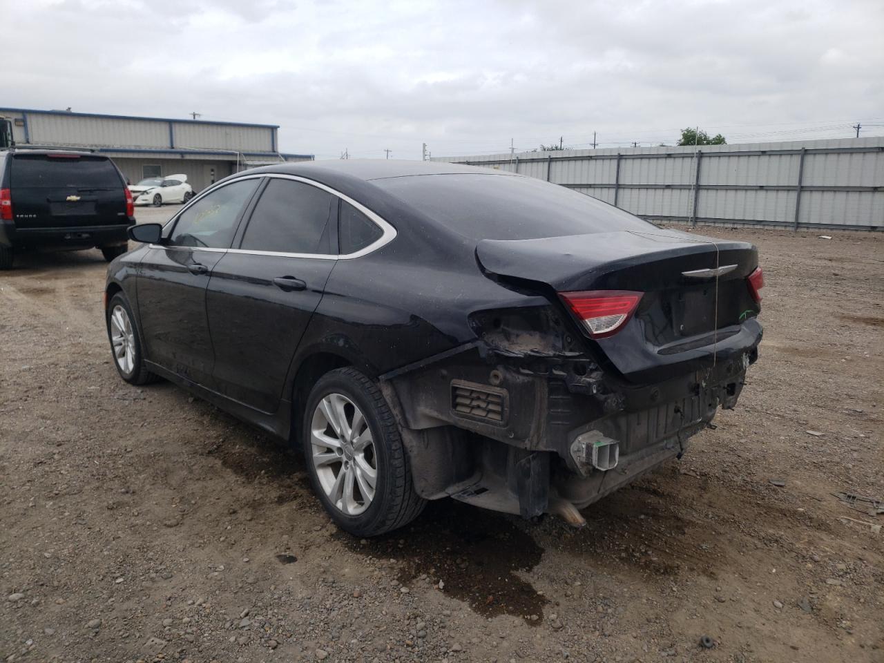 Photo 3 from auction – 2015 CHRYSLER 200 LIMITE with VIN 1C3CCCAB3FN654996