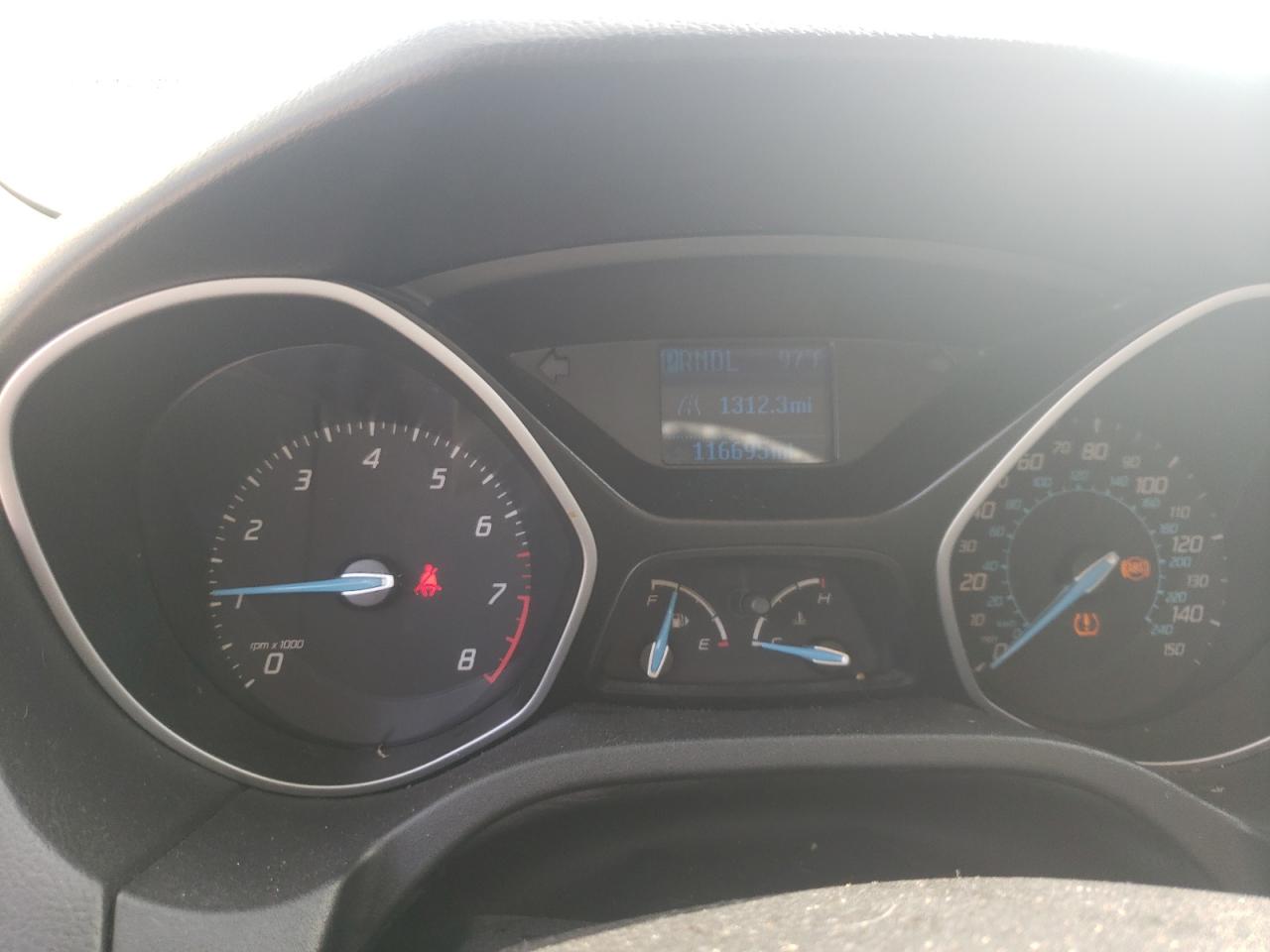 Photo 8 from auction – 2012 FORD FOCUS S with VIN 1FAHP3E24CL282338