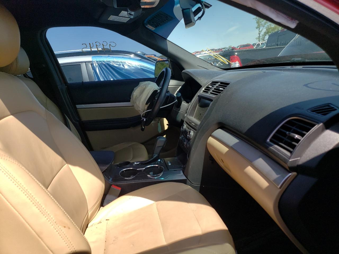 Photo 5 from auction – 2016 FORD EXPLORER X with VIN 1FM5K7D8XGGB15940
