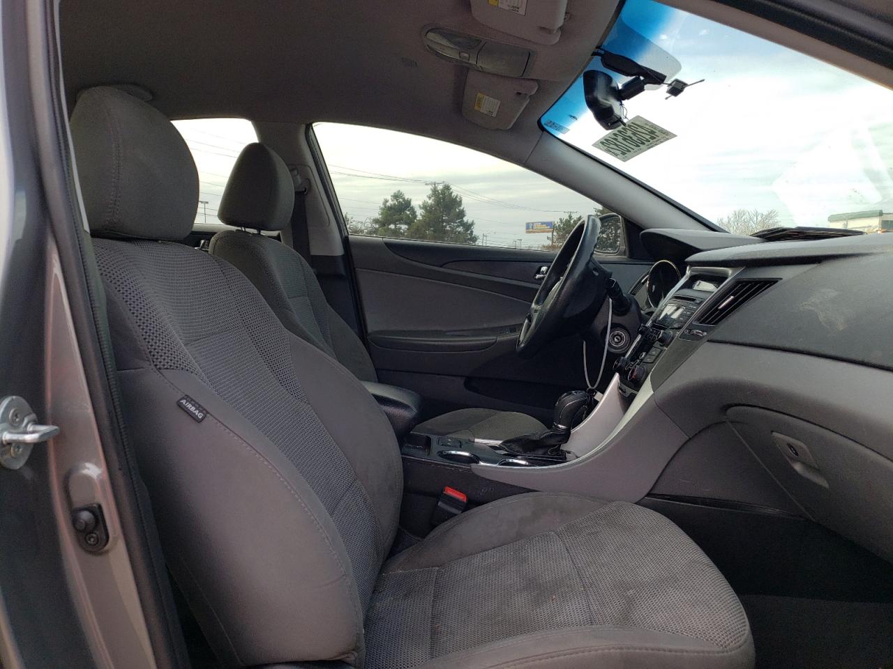 Photo 5 from auction – 2013 HYUNDAI SONATA GLS with VIN 5NPEB4AC2DH729738