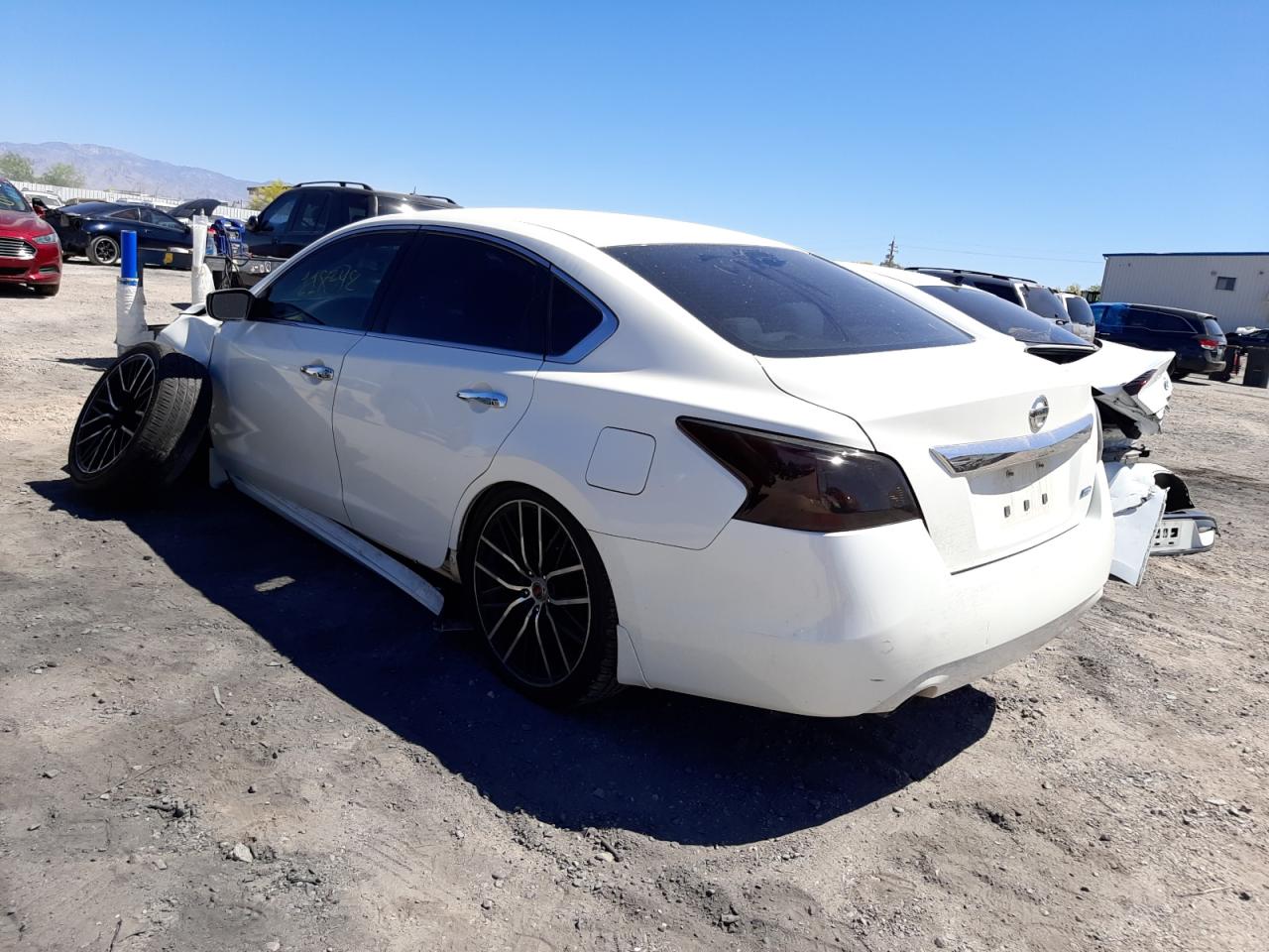 Photo 3 from auction – 2013 NISSAN ALTIMA 2.5 with VIN 1N4AL3AP3DN562028