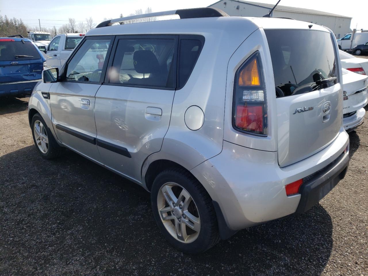 Photo 3 from auction – 2010 KIA SOUL with VIN KNDJT2A25A7082646